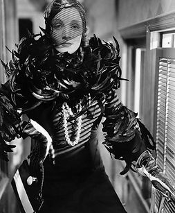 Marlene Dietrich_Shanghai Express 2.jpg