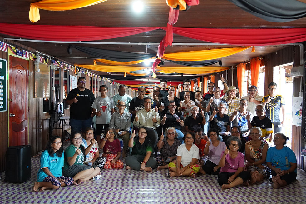 Successful donors with their goodie bags.