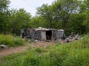 Informele strukture is in Noordhoek in Bfn verwyder