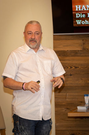 Vortrag "Die Wunderwelt des Hanf" Kulturhaus Gratkorn 4/2023 von Daniel Schafzahl