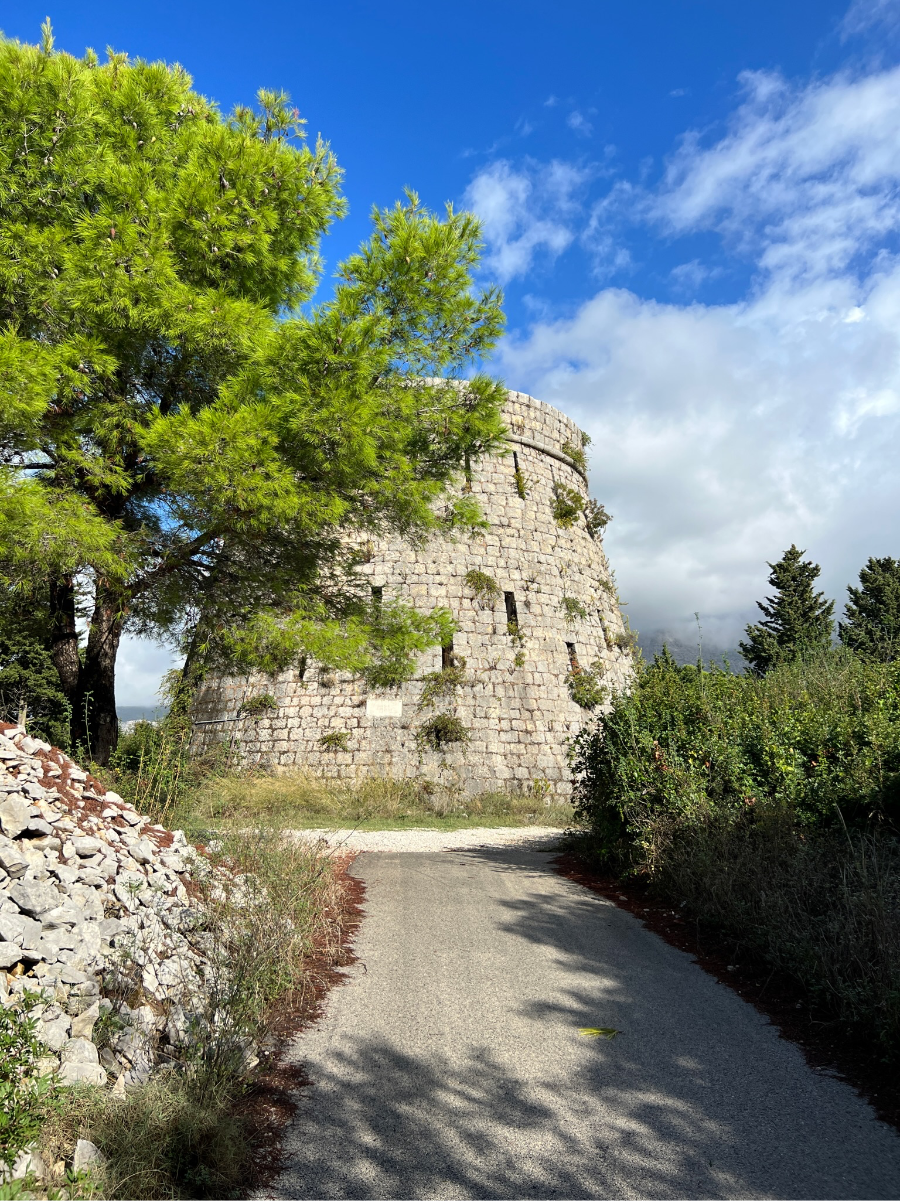 Reaching Fortica on Korcula hills