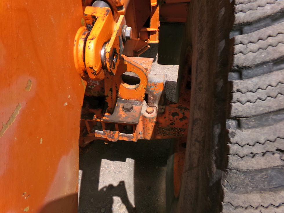 Thumbnail: 1995 Caterpillar 938F Wheel Loader (1495)
