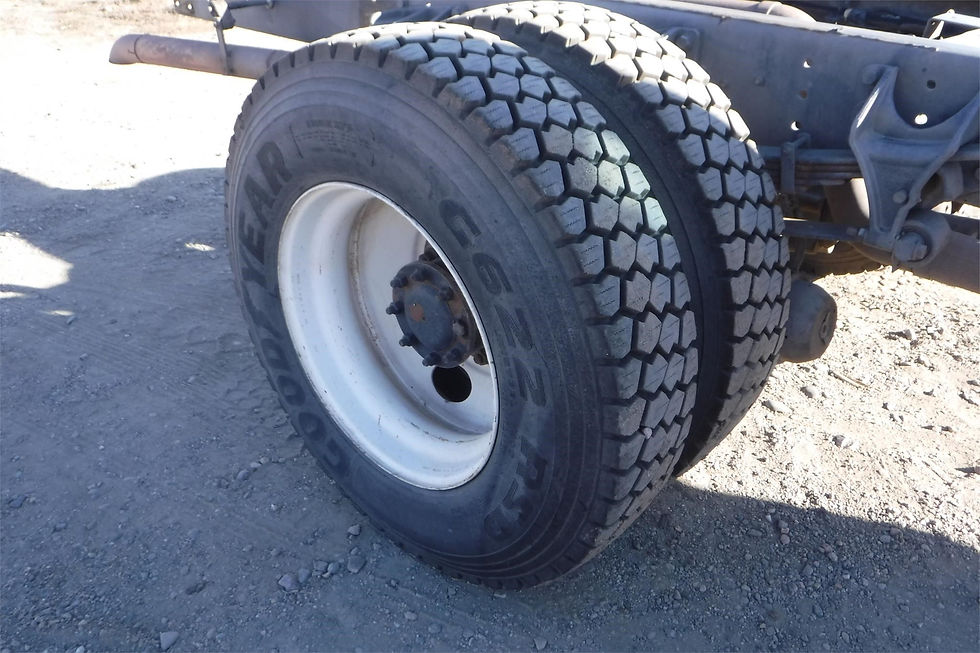Thumbnail: 2011 Ford F750 XL SD Cab Chassis  L23010
