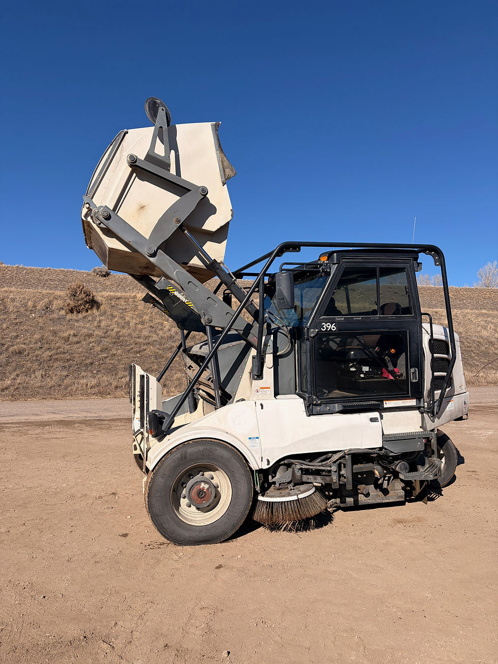Thumbnail: 2010 Elgin Pelican NP Sweeper sn 300D