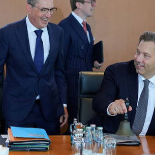GERMAN CABINET APPROVES PLAN TO GRANT MORE POWERS TO SPY SERVICES