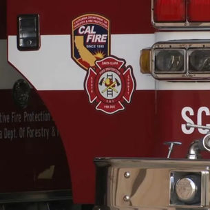 CREWS BATTLE RECYCLING FIRE IN SAN MARTIN