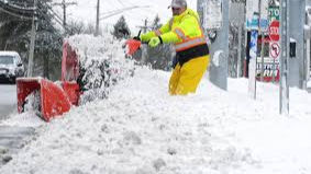 TRAVEL DISRUPTIONS MOUNT AS STRONG STORM SYSTEM SWEEPS ACROSS THE COUNTRY