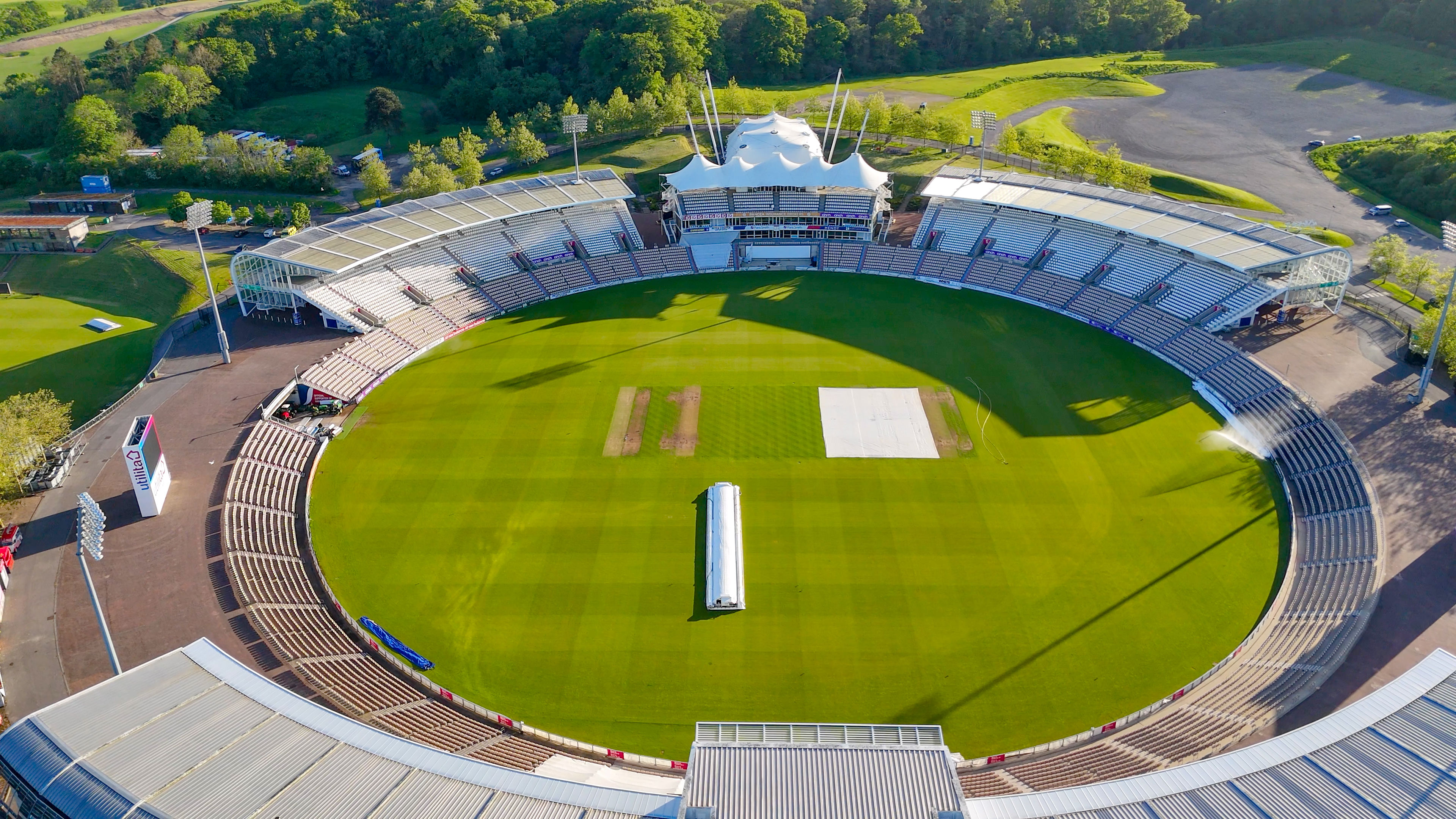 Hampshire Cricket Club – Utilita Bowl - Print Only
