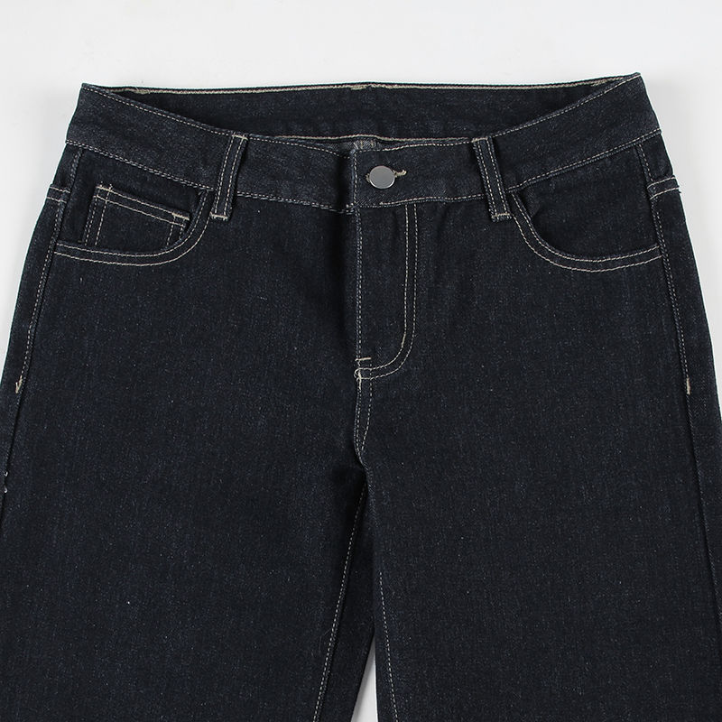 Thumbnail: Margot Contrast-Stitch Script-Embroidered Wide-Leg Jeans