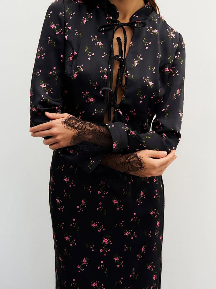 Thumbnail: Chic Floral Two-Piece Midi Skirt Set — Elegant Lace Accent