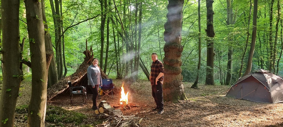 A overnight camp bushcraft course