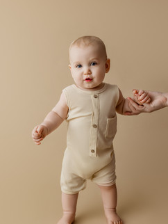 baby boy 9 month milestone