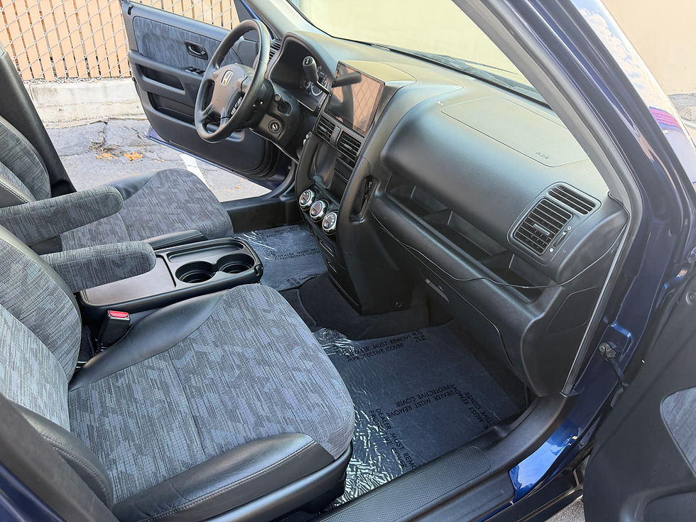 Thumbnail: 2002 Honda CR-V 2WD LX