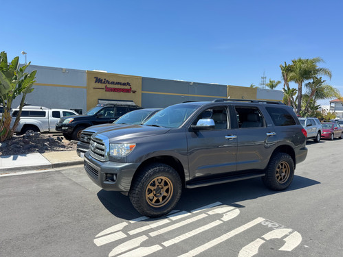 2015 Toyota Sequoia
