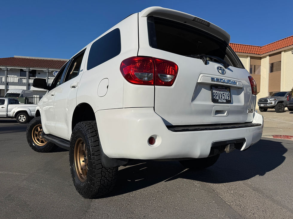 Thumbnail: 2011 Toyota Sequoia SR5 4x4