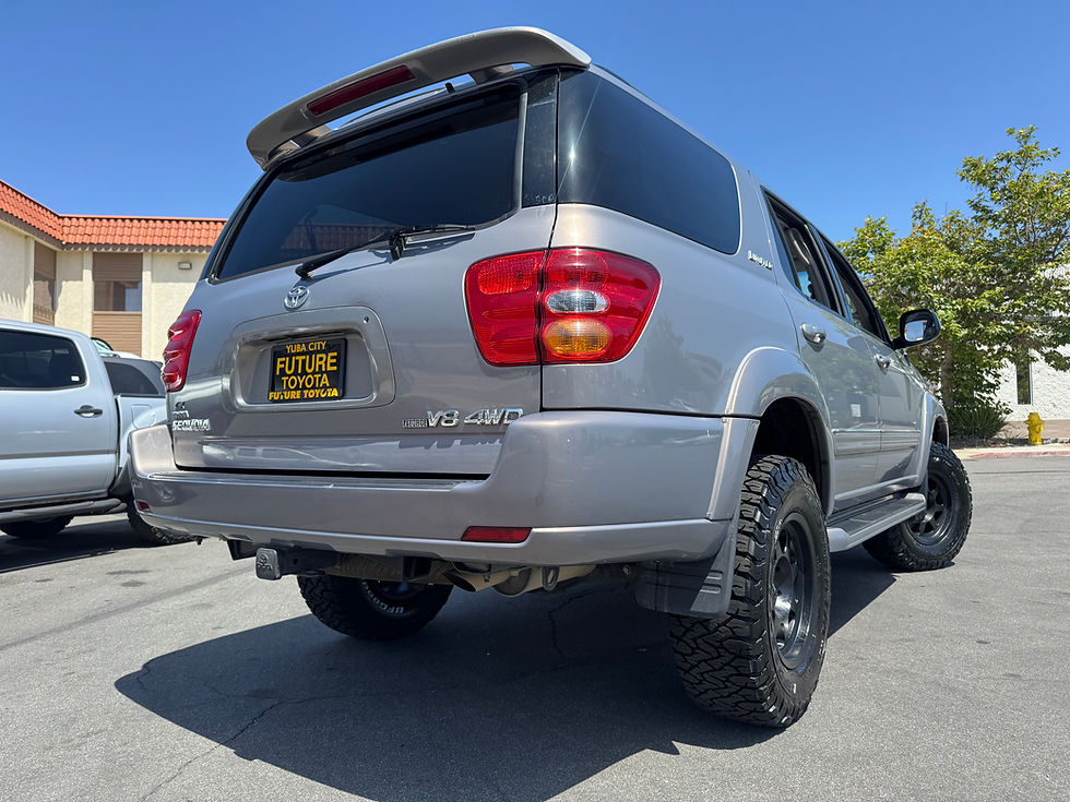 Thumbnail: 2001 Toyota Sequoia Limited 4x4