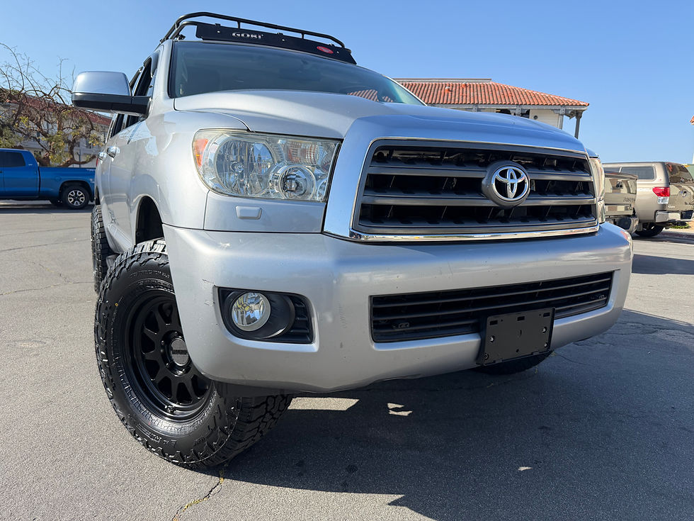 Thumbnail: 2014 Toyota Sequoia 4WD SR5 w/ GOBI RACK