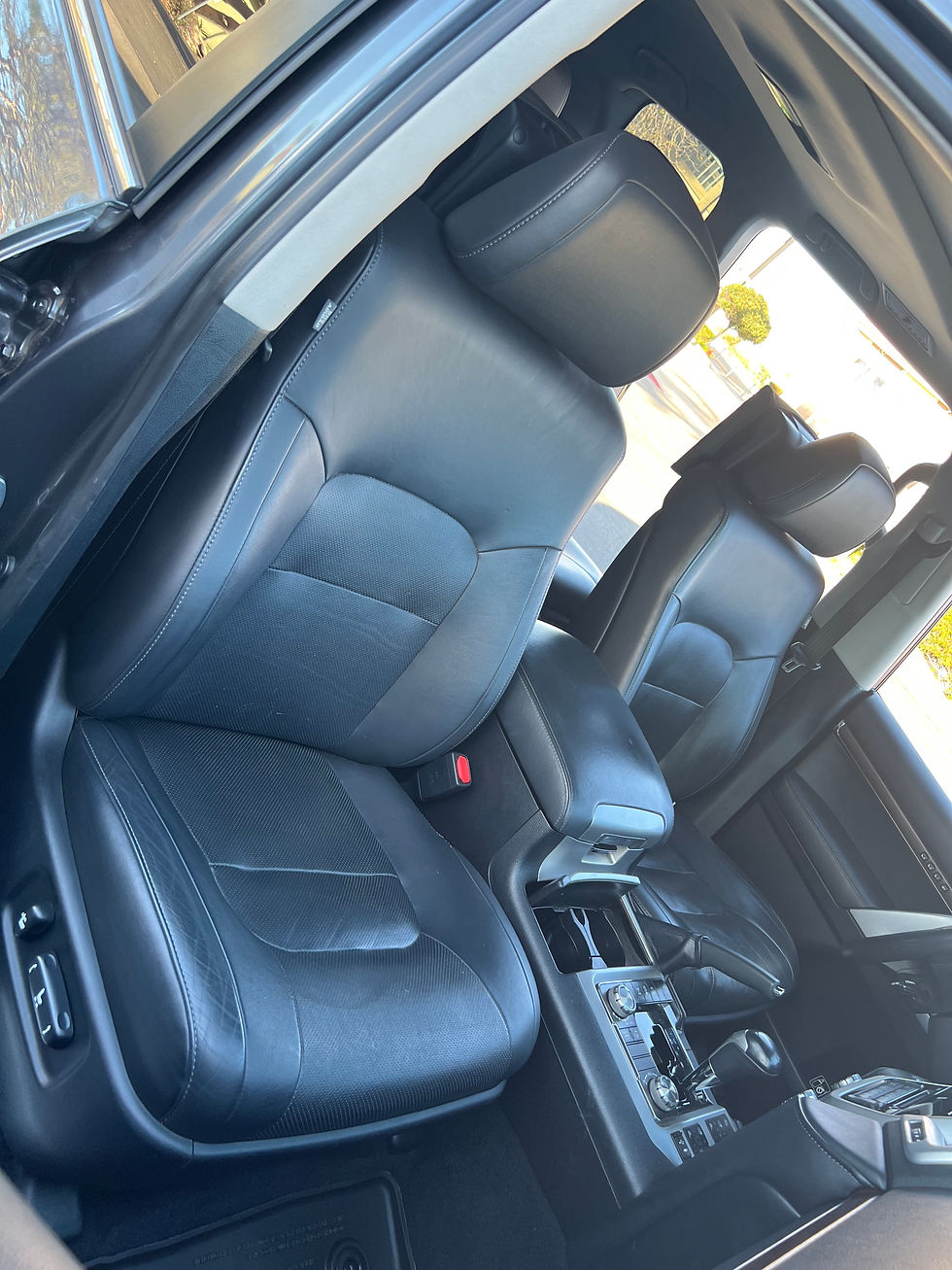 Thumbnail: 2017 Toyota Land Cruiser