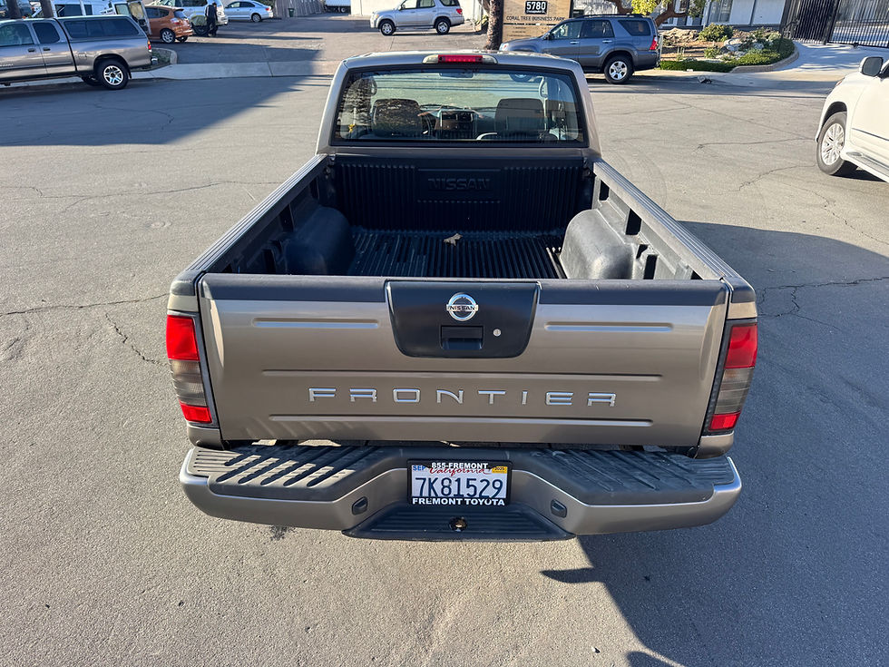 Thumbnail: 2004 Nissan Frontier XE w/ 78k Miles