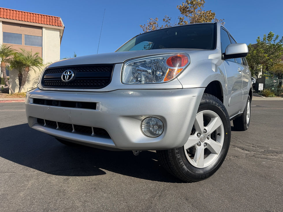 Thumbnail: 2004 Toyota RAV4