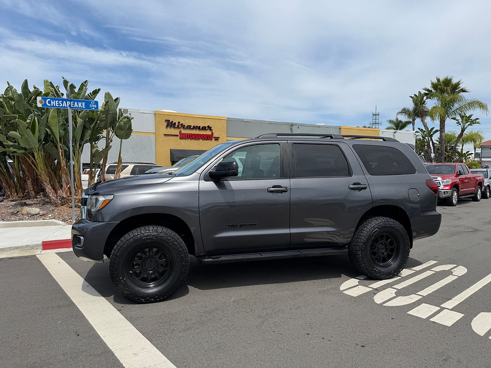 Thumbnail: 2018 Toyota Sequoia TRD SPORT 4X4