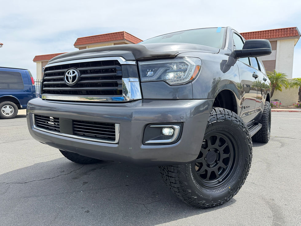 Thumbnail: 2018 Toyota Sequoia TRD SPORT 4X4