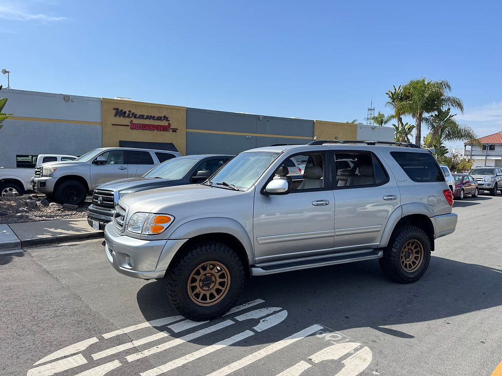 Thumbnail: 2002 Toyota Sequoia Limited 4x4