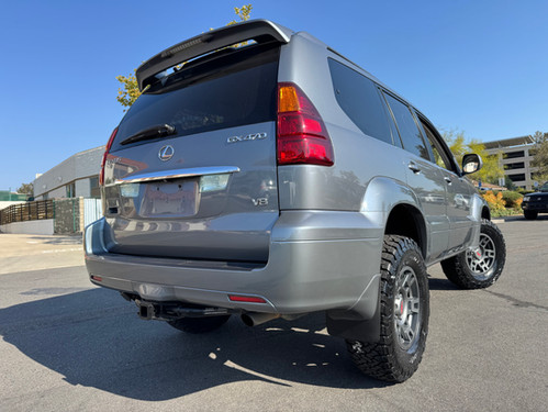 2006 Lexus GX 470 w/ Old Man Emu MT64 Suspension | miramarmotorsports