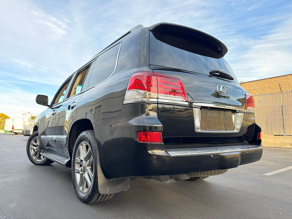 Thumbnail: 2013 Lexus LX 570