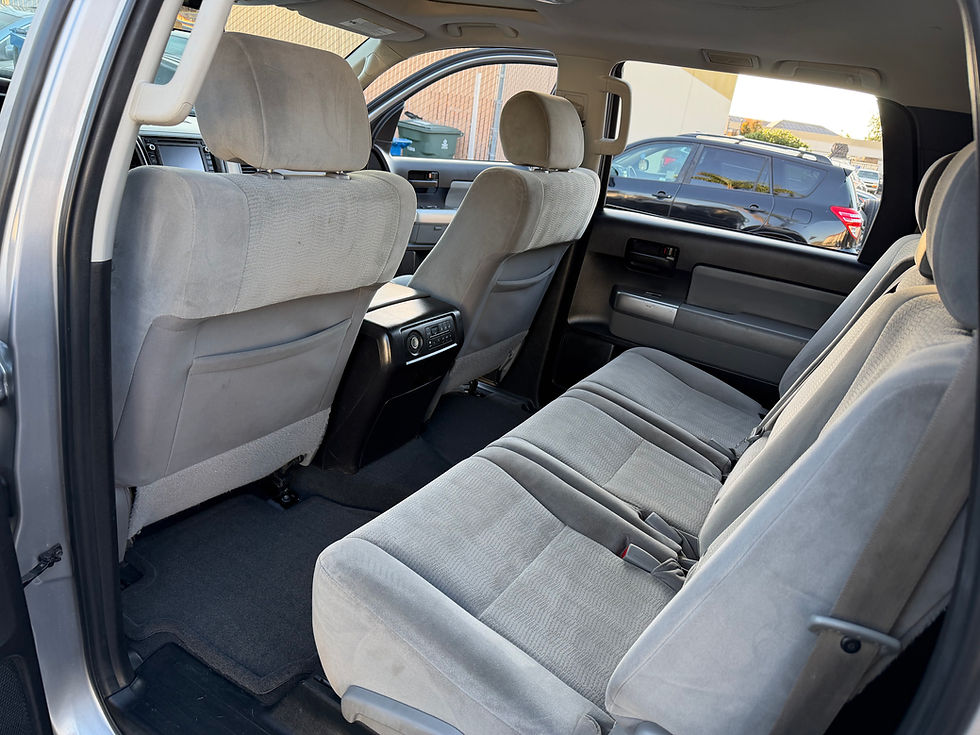 Thumbnail: 2019 Toyota Sequoia 4WD SR5
