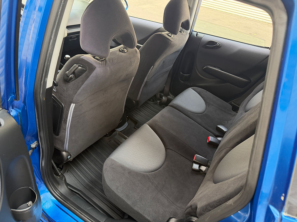 Thumbnail: 2007 Honda Fit Sport 5-Speed
