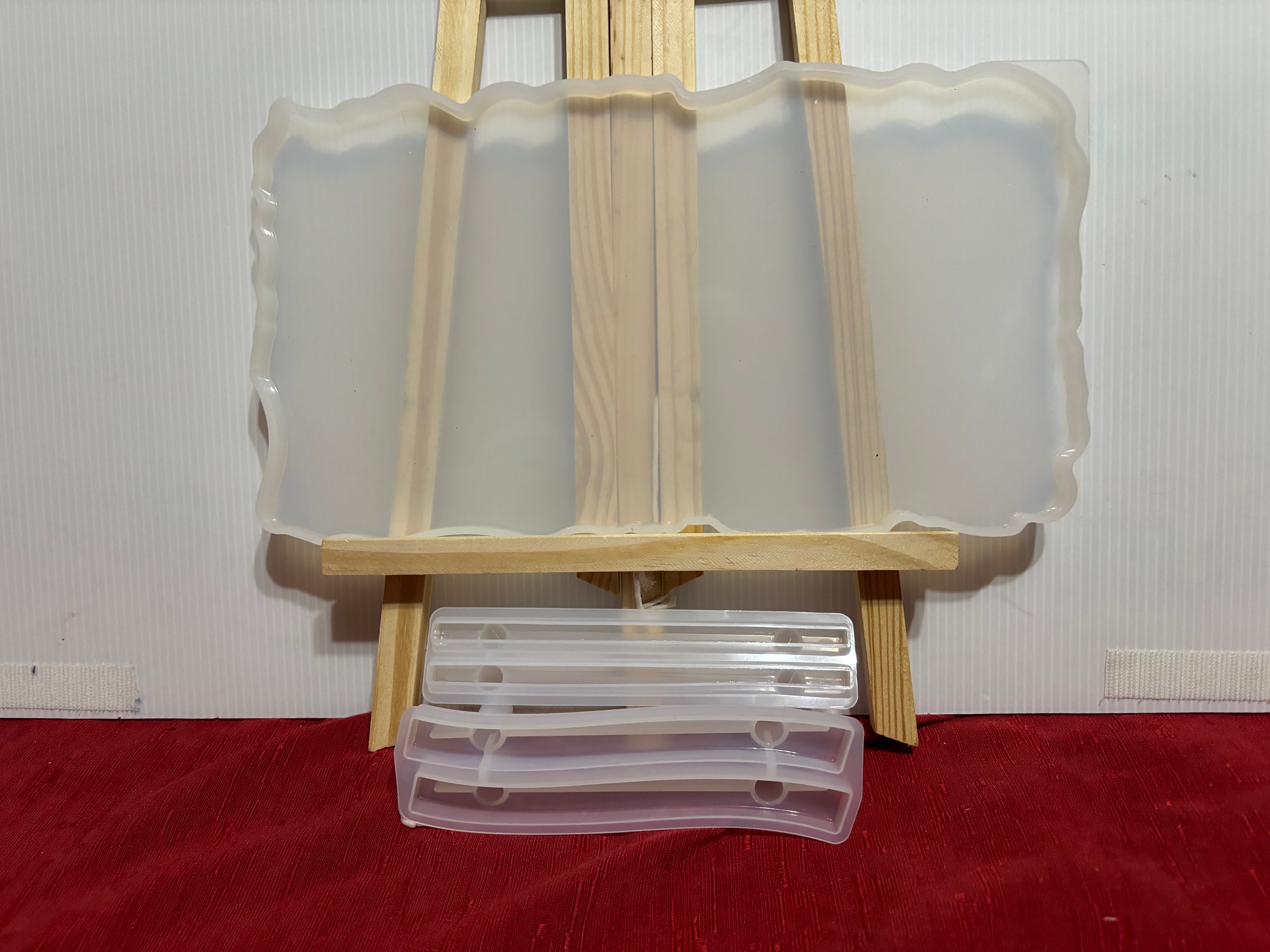 Plateau epoxy personnalisé avec poignées assorties