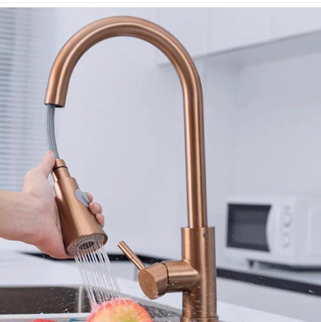 Grifería extraíble Novo color rose gold