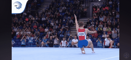 Kneel-CWheel-Stand-Lankin CROP.gif