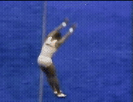 Kneel-kick-chaine turn.gif