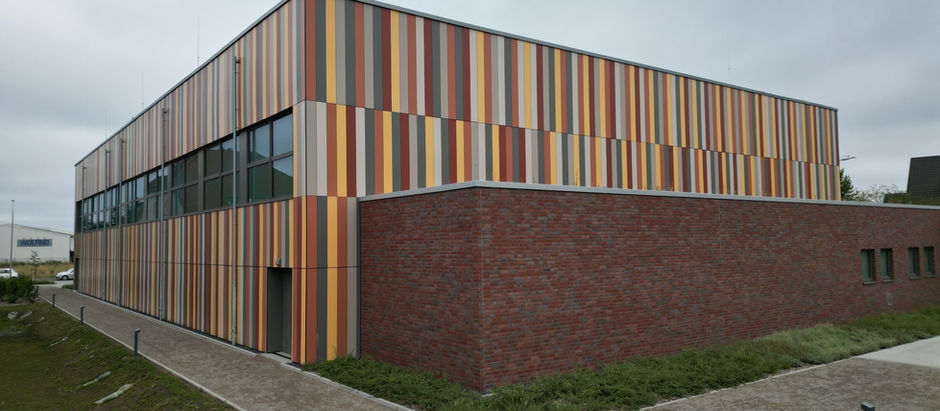 Projektabschluss Zweifeldsporthalle - Drohnenfotos