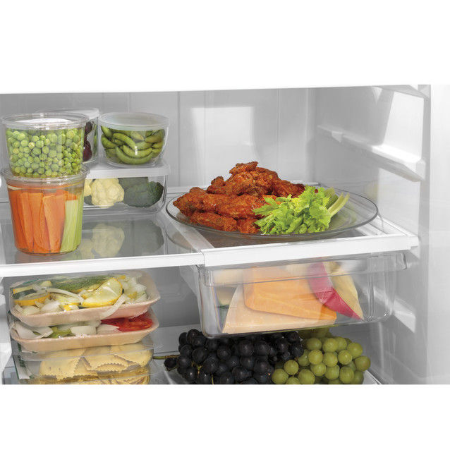 Thumbnail: GE® GIE18GSNRSS w/Ice Maker 17.5 Cu. Ft. Top-Freezer Refrigerator
