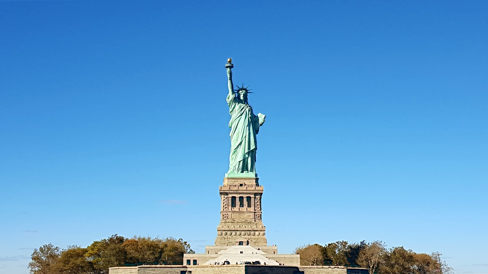 Conociendo la Estatua de la Liberta en Nueva York.