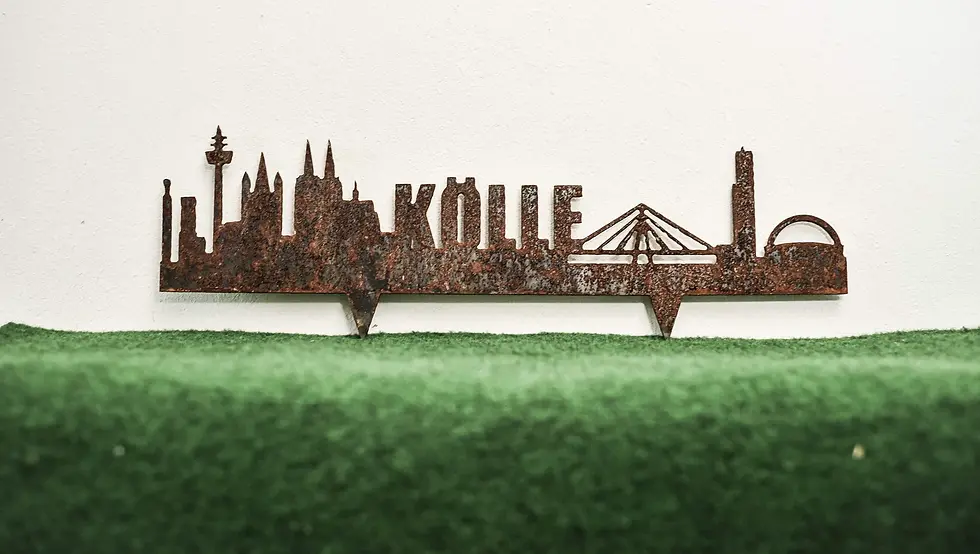 Miniaturbild: Kölner Skyline, mit Erdspießen - 3 verschiedene Varianten