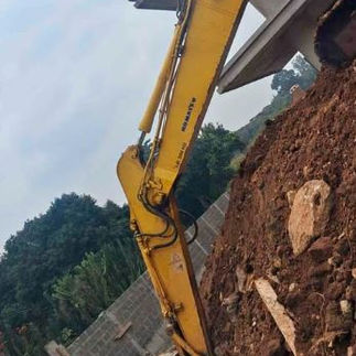 Used Komatsu for sale at 6.5 Million