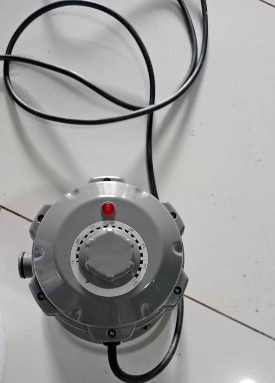 Image of a swimming pool heater for sale