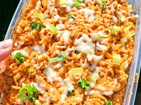 Krémová hovězí směs s rýží a sýrem