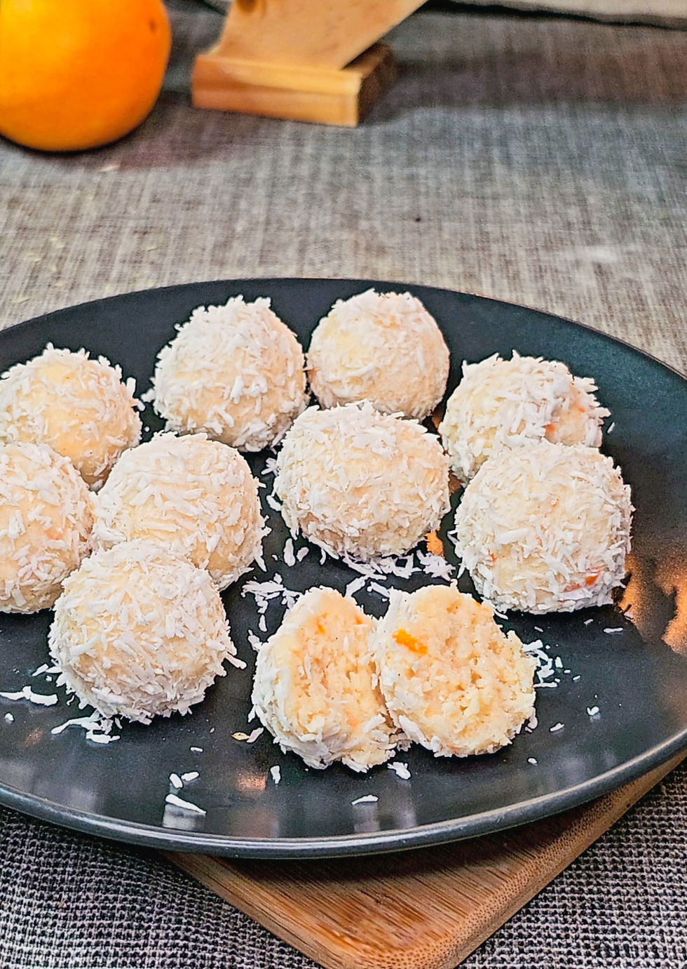 Luxusní kokosové kuličky s pomerančovou příchutí