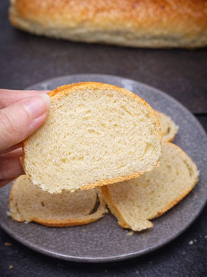 Jednoduchá domácí chlebíčková veka jako z pekárny