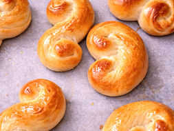 Velikonoční jidáše: nejlepší recept na jidáše + kdy se pečou a jaké mají tvary