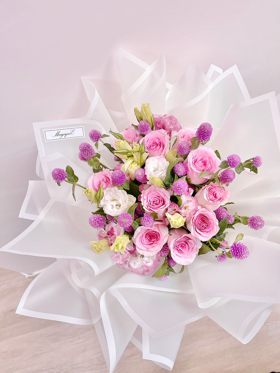 縮圖：洛神玫瑰配千日紅鮮花花束