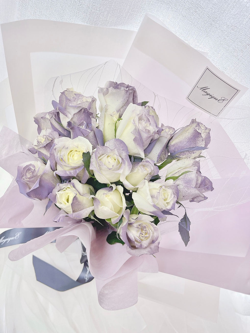 縮圖：噴染Heather玫瑰鮮花花束