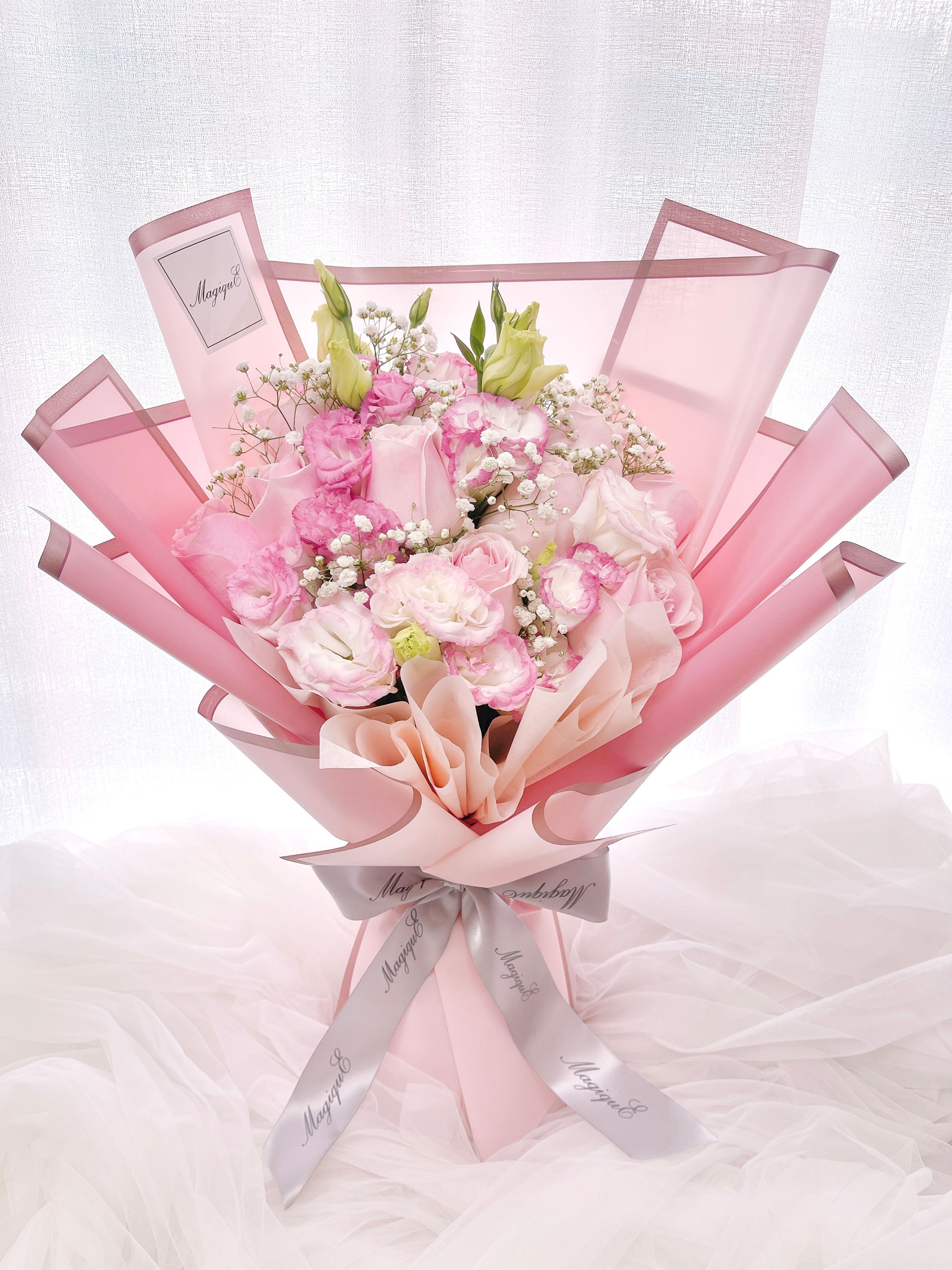 粉系玫瑰桔梗鮮花花束