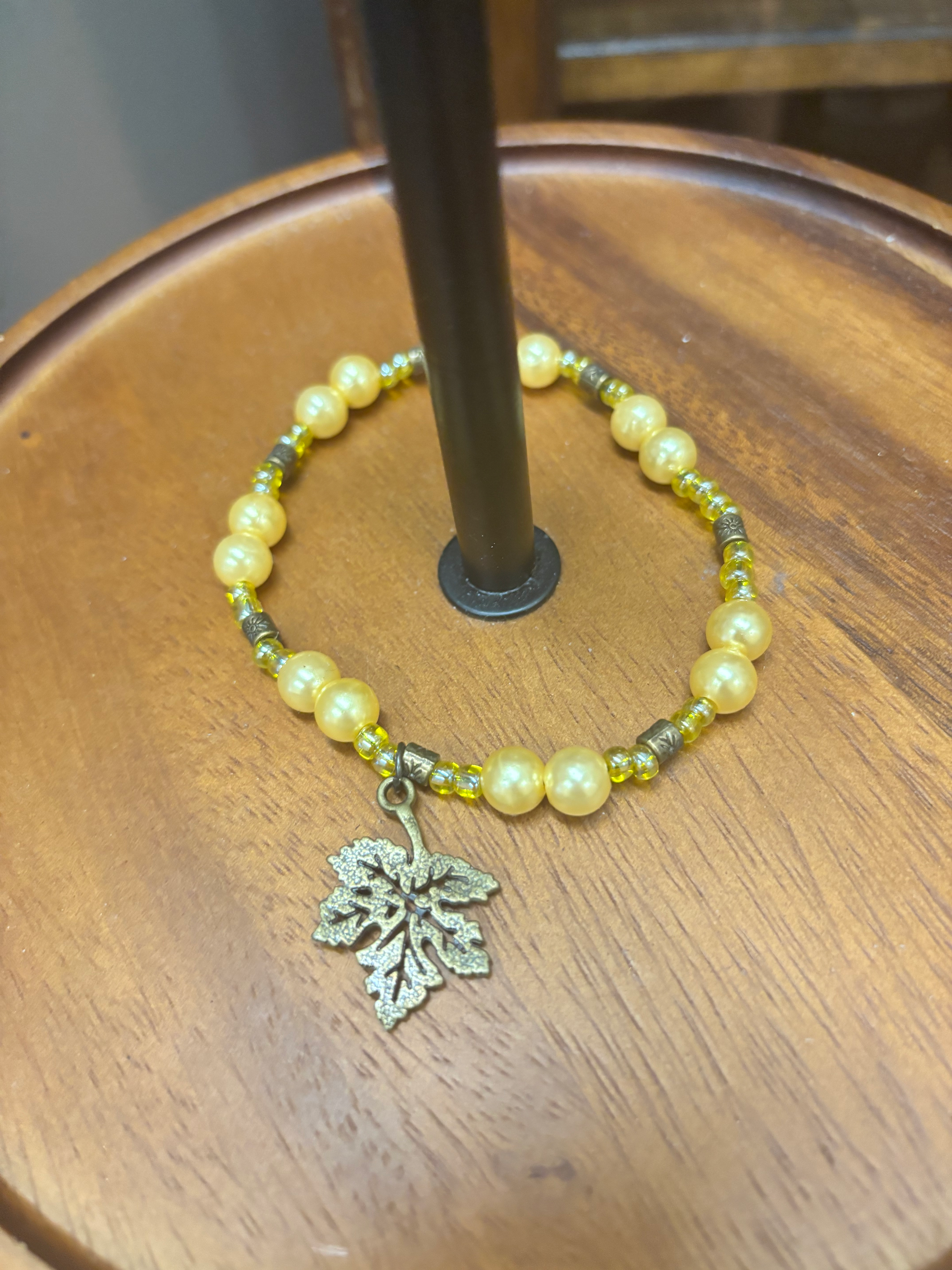 Yellow Bead Leaf Bracelet