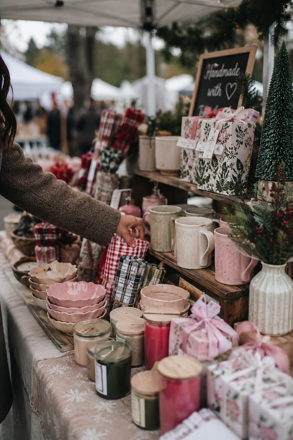 HAWKE'S BAY MARKET AT THE PARK